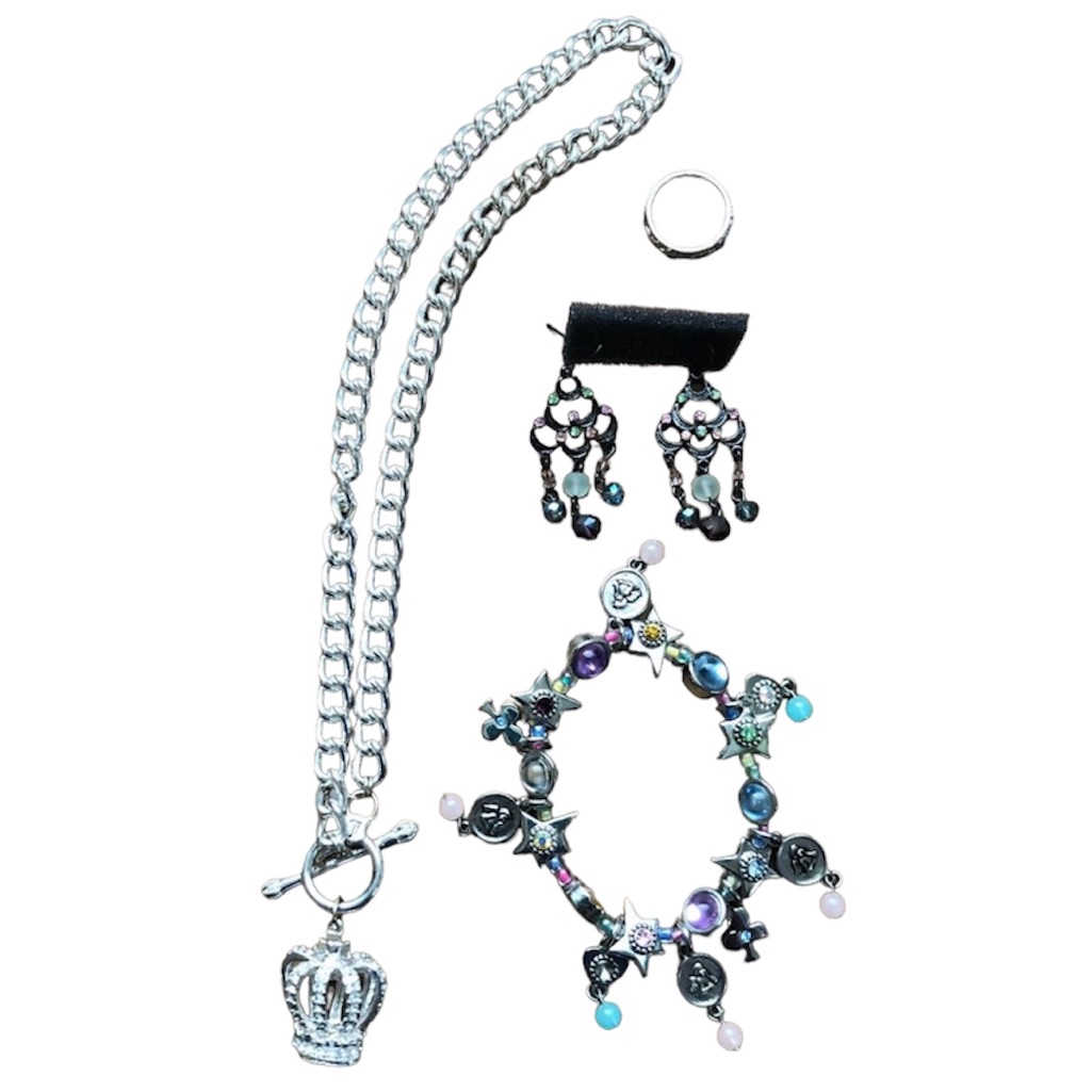 Jewelry Lot - Fashion Jewelry